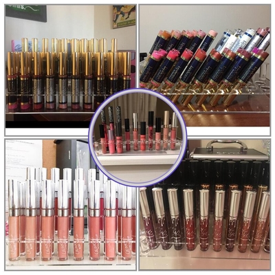 Contre- cadre acrylique cosmétique transparent clair d'affichage de lustre de lèvre