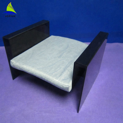 Chambre acrylique de caverne de lit d'animal familier pour les chaises acryliques de chien et de salle à manger de chats