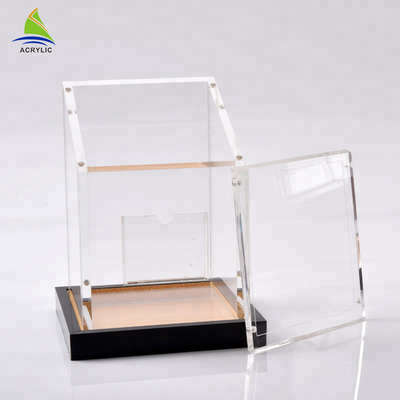Les récipients d'entreposage acryliques de boîte de rangement acrylique claire empilable adaptent la forme aux besoins du client